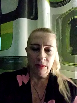 Esenia505's cam snapshot