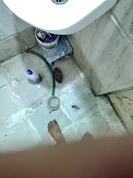 TwinklyBasket897 live sex cam