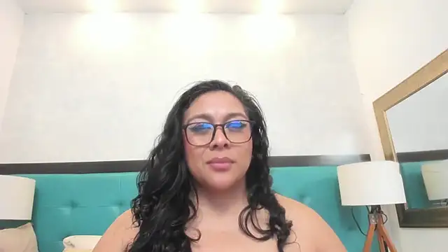 ViickyLee's cam snapshot