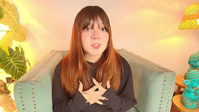 Fluffy_Bubble21's cam snapshot