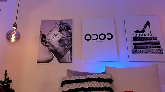 Blue_Angell's cam snapshot