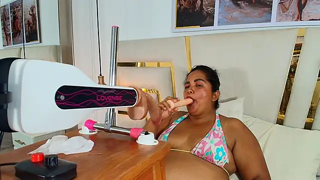 Chanel_hottest's cam snapshot