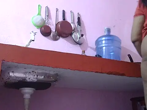 Pooja-suman's cam snapshot