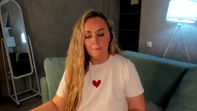 Sky_Kuper's cam snapshot