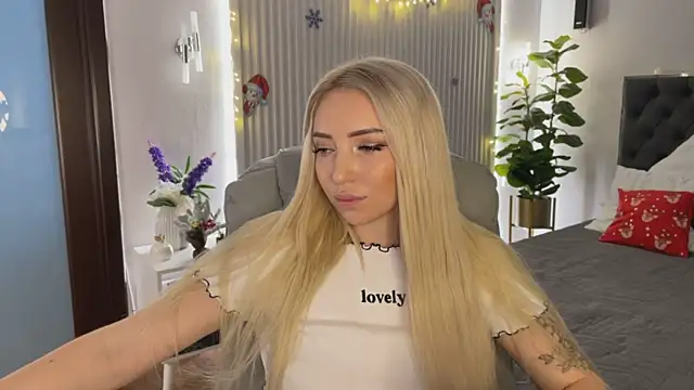 OhMyEmma's cam snapshot