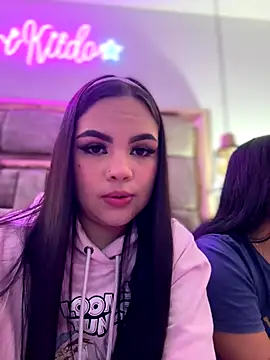 amber_white15's cam snapshot