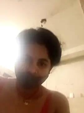 JULEE-740's cam snapshot