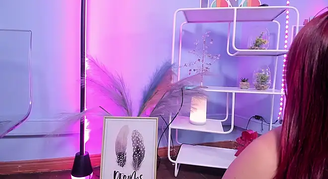 KathiaSaenz_'s cam snapshot