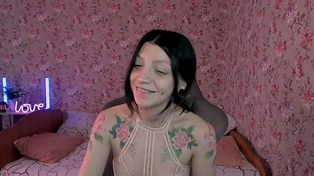 roselolly's cam snapshot