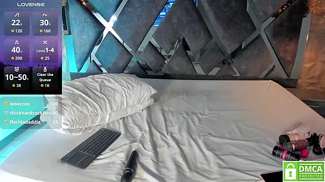 Rose_Evans__'s cam snapshot