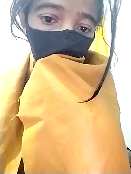 Cute-Naavya's cam snapshot