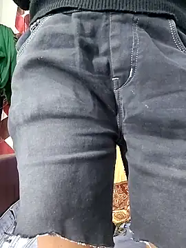 Ruhi_07's cam snapshot