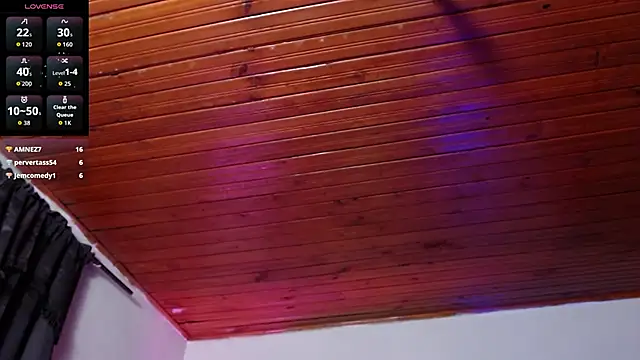 aliciarobinsXXX's cam snapshot