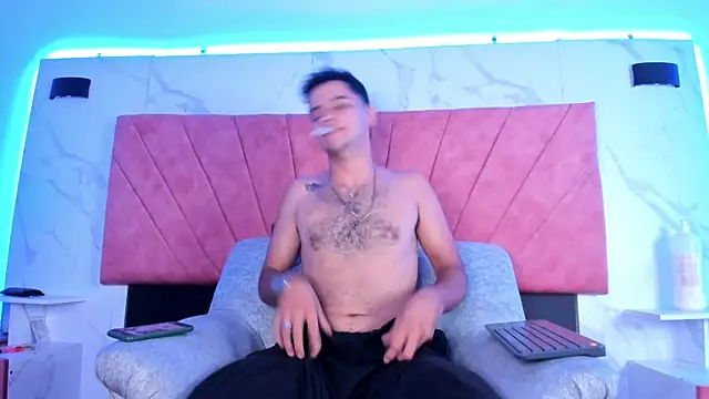 HellAndDante_'s cam snapshot