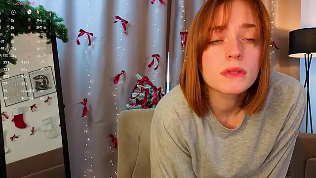 LucreciaAsters's cam snapshot