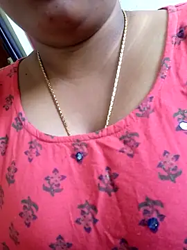 Mathi_cam's cam snapshot