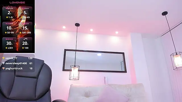 miavegas1's cam snapshot