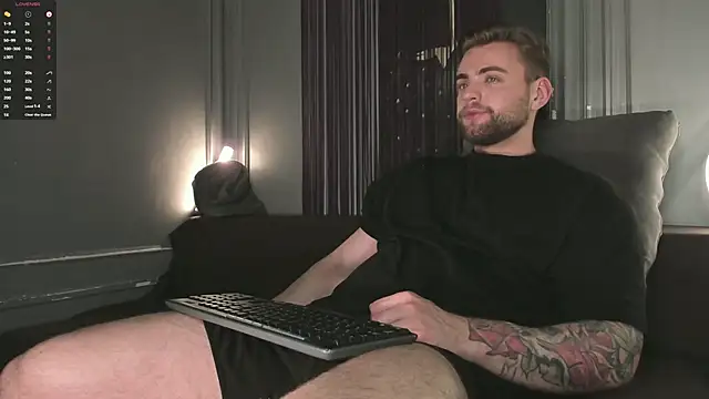 WayneWilson live sex cam