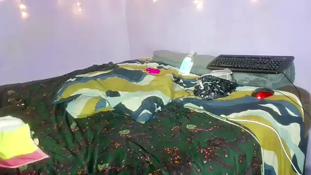 wilmaassylum's cam snapshot