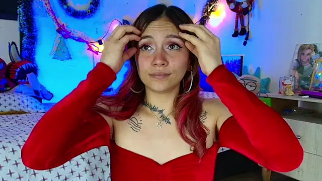 alisson_zafiro_'s cam snapshot