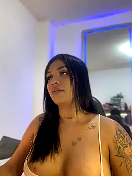 tinalove7 live sex cam