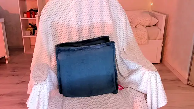 Britney_Ross's cam snapshot