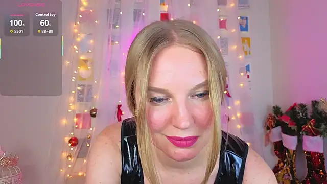 Nicole_hard_nipples's cam snapshot