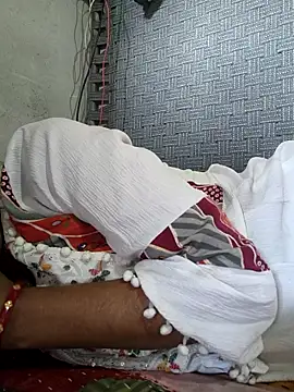 LOVELYKAJALBHABHI's cam snapshot