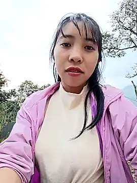 emaame68's cam snapshot