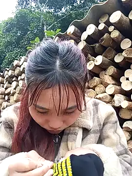 EllyBaby20's cam snapshot