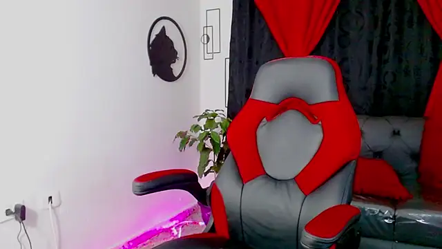 misslombana's cam snapshot