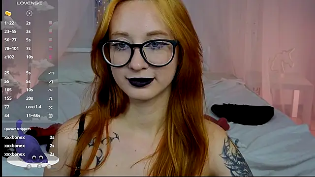 WICKEDEMBER's cam snapshot