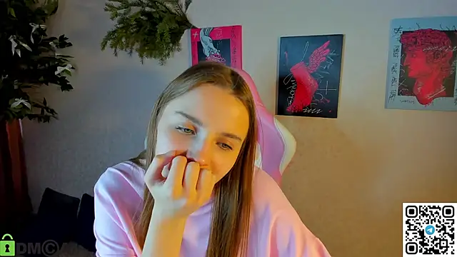 L1na_Reeds's cam snapshot