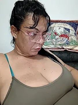 AnittaTettona's cam snapshot