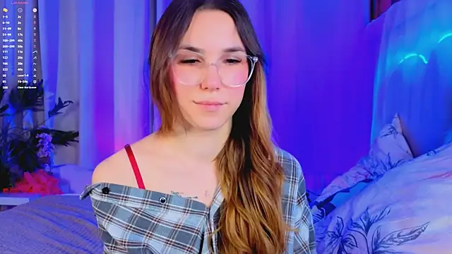 -CindyLou's cam snapshot