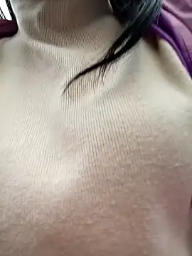 emaame68's cam snapshot