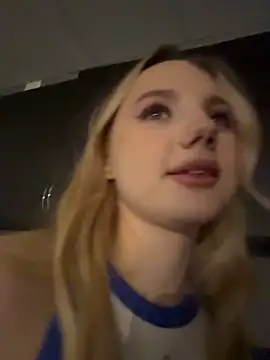 Sky_Cutie's cam snapshot