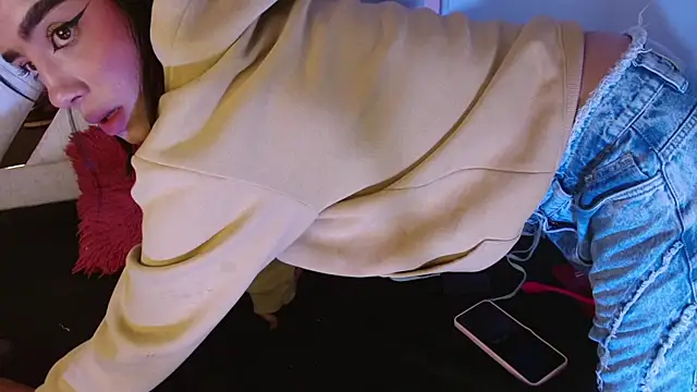 tael_novacs's cam snapshot