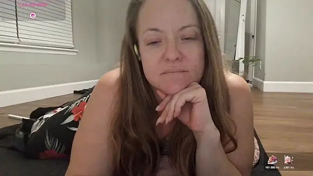 julimonroe's cam snapshot