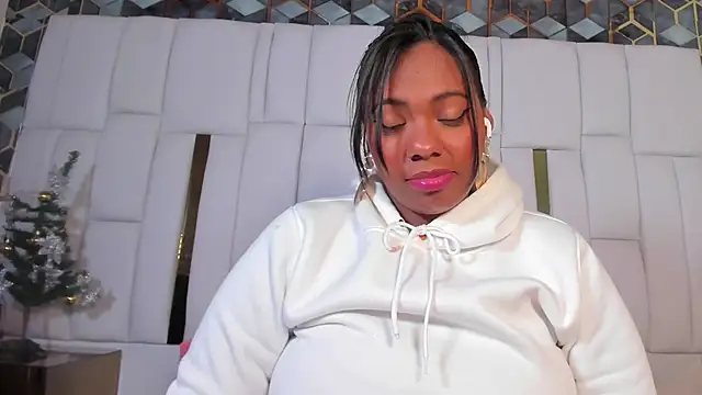 lia_mariana's cam snapshot