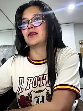 TAMARALEWISMD's cam snapshot