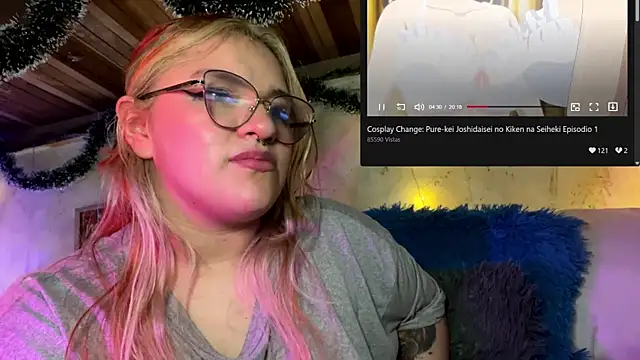 Sophia_Weest99's cam snapshot