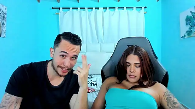 xxx_sweet_couple_'s cam snapshot