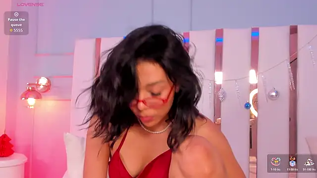 selene_phmoon's cam snapshot