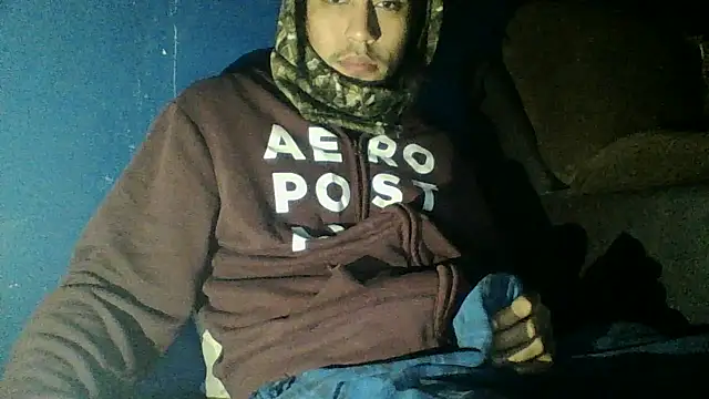 AlexAlejandro13 live sex cam