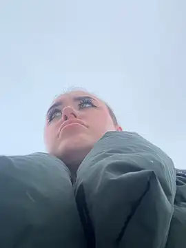 KiraSunshine's cam snapshot