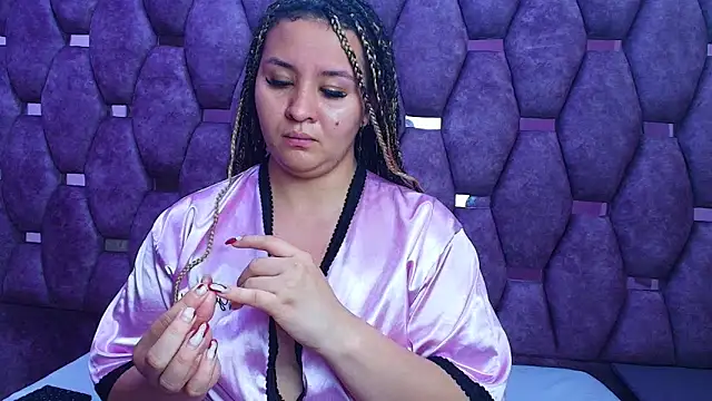 AlaSmith's cam snapshot