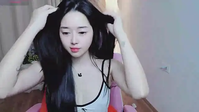 Miu-999 live sex cam