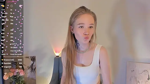 MaireLanda's cam snapshot