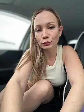 LavenderHot's cam snapshot